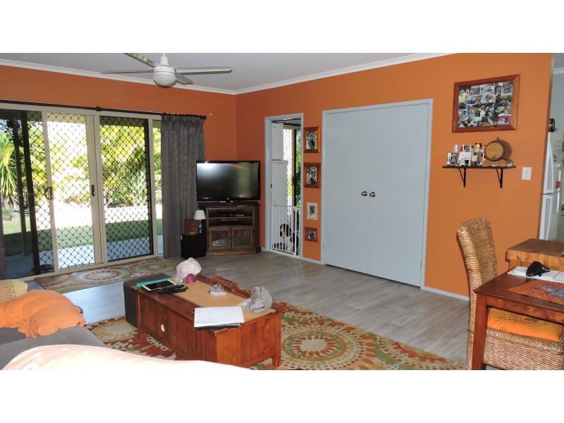110-112 Scarvell Place, Kooralbyn QLD 4285