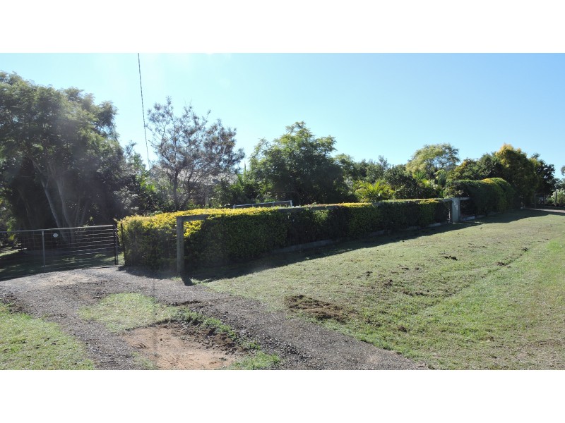 110-112 Scarvell Place, Kooralbyn QLD 4285