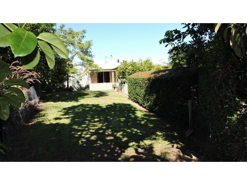 110-112 Scarvell Place, Kooralbyn QLD 4285