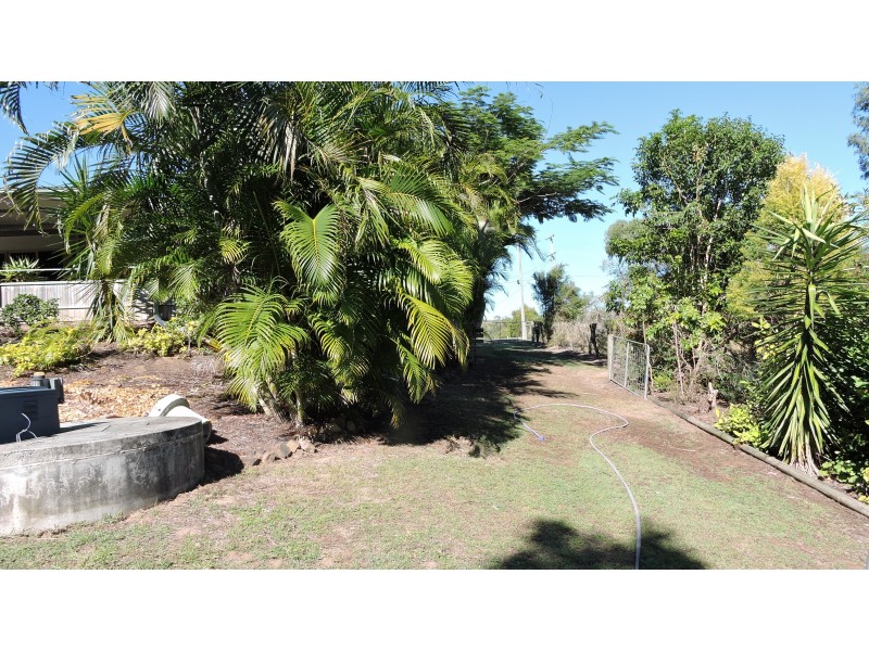 110-112 Scarvell Place, Kooralbyn QLD 4285