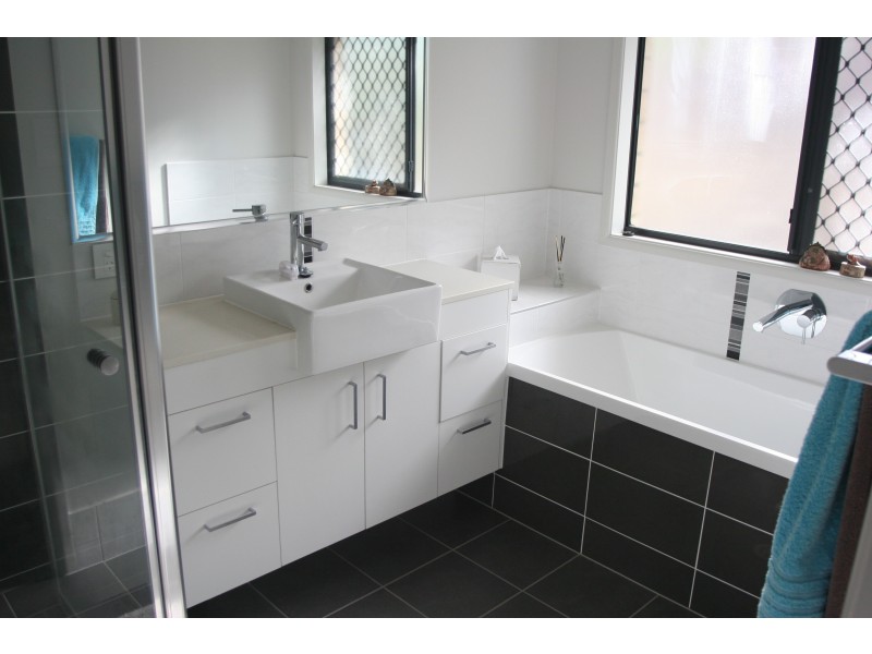 155-159 Haygarth Drive, Kooralbyn QLD 4285