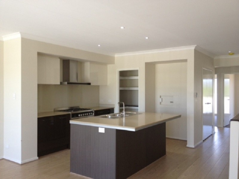 23 Summerview Avenue, Yarrabilba QLD 4207