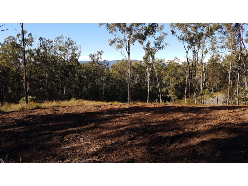 12-16 Dellcal Place, Tamborine QLD 4270