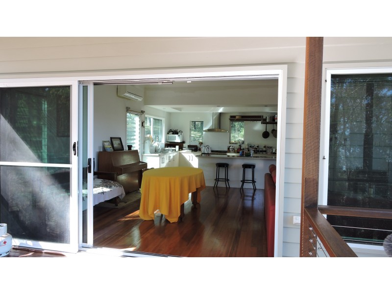 14-22 Jabiru Court, Boyland QLD 4275