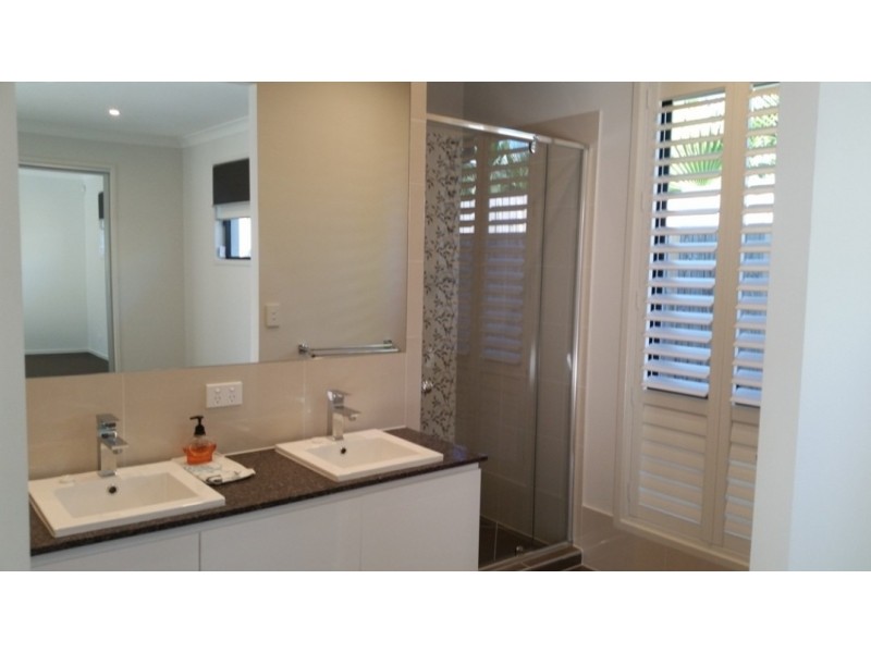 9 Wildflower Street, Yarrabilba QLD 4207