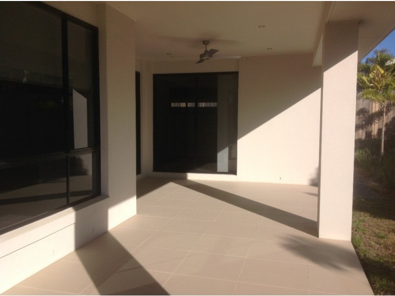 9 Wildflower Street, Yarrabilba QLD 4207