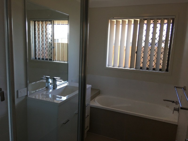 20 Tasker Street, Yarrabilba QLD 4207