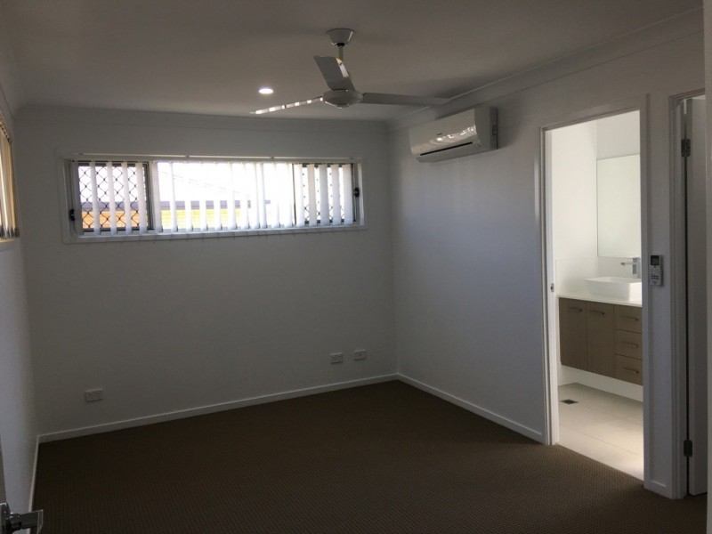 8 Osprey Street, Redbank Plains QLD 4301