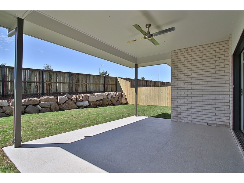 4 Tappen Street, Yarrabilba QLD 4207