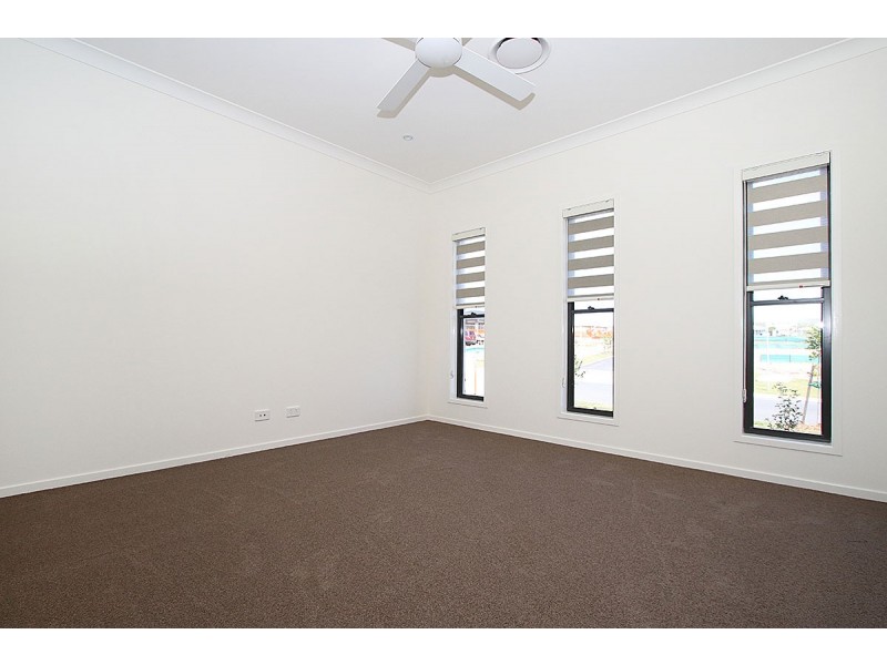 4 Tappen Street, Yarrabilba QLD 4207