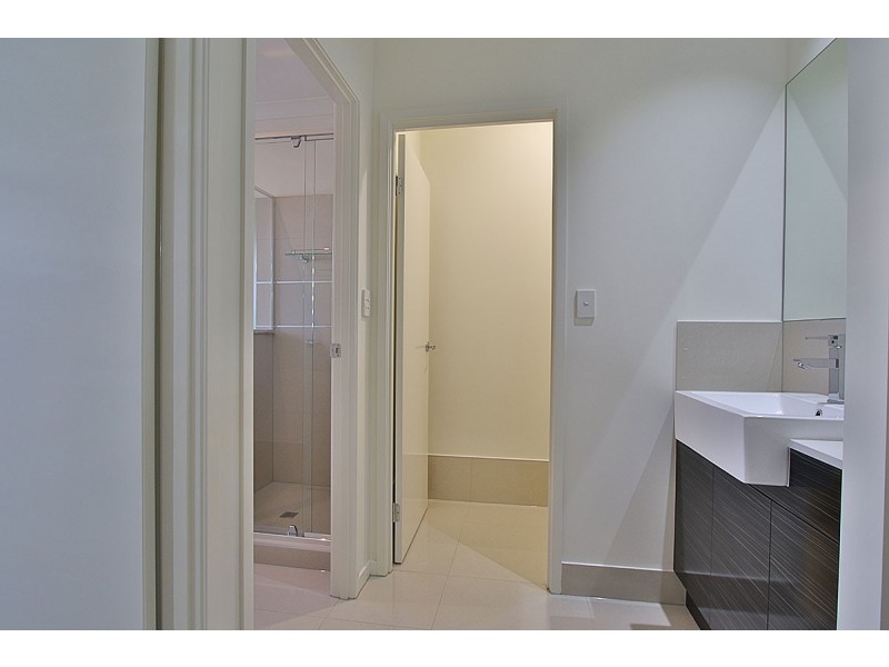 4 Tappen Street, Yarrabilba QLD 4207