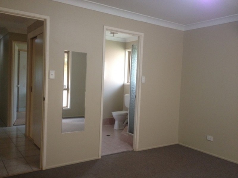 Logan Village QLD 4207