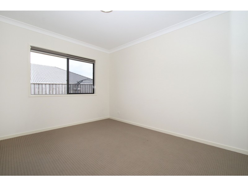 16 Robyn Court, Logan Village QLD 4207