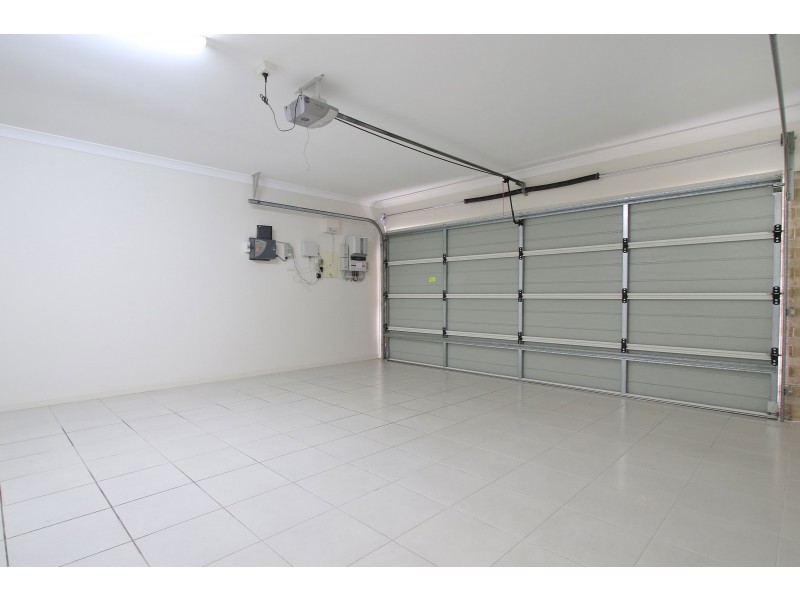 16 Robyn Court, Logan Village QLD 4207