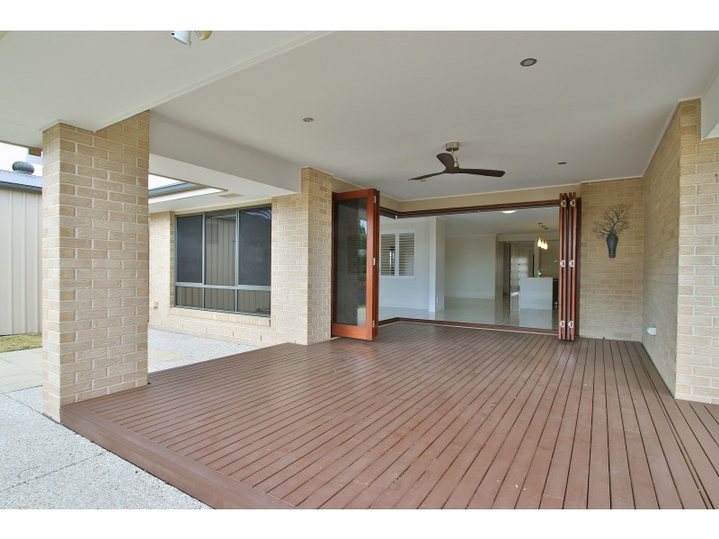 16 Robyn Court, Logan Village QLD 4207