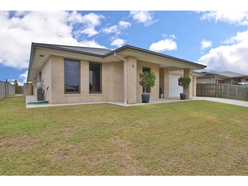 16 Robyn Court, Logan Village QLD 4207