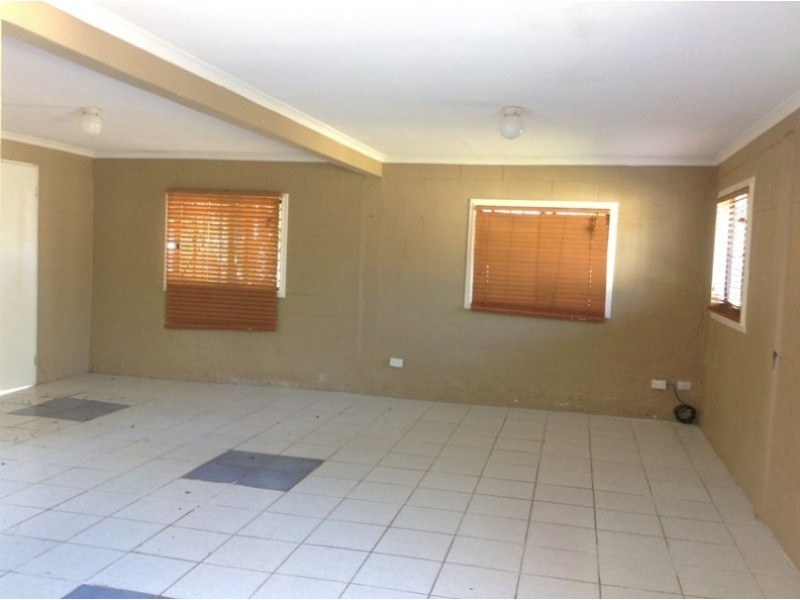 25 Moore Street, Logan Central QLD 4114