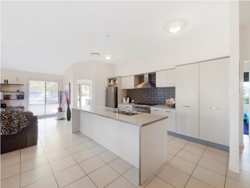 40-42 St Jude Circuit, Jimboomba QLD 4280