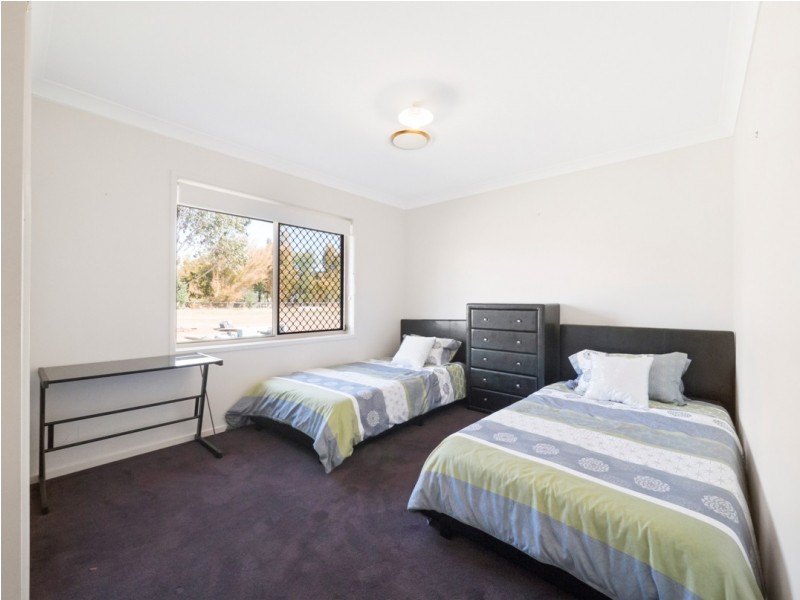 40-42 St Jude Circuit, Jimboomba QLD 4280