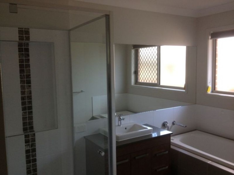 28 Treeline Circuit, Yarrabilba QLD 4207