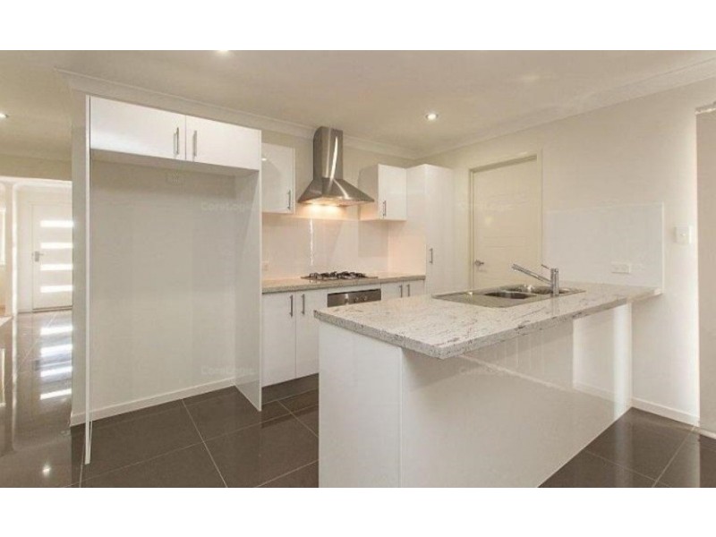 3 Winterpeak Close, Yarrabilba QLD 4207