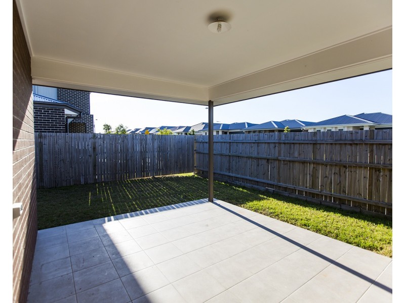 21 Shale Avenue, Logan Reserve QLD 4133