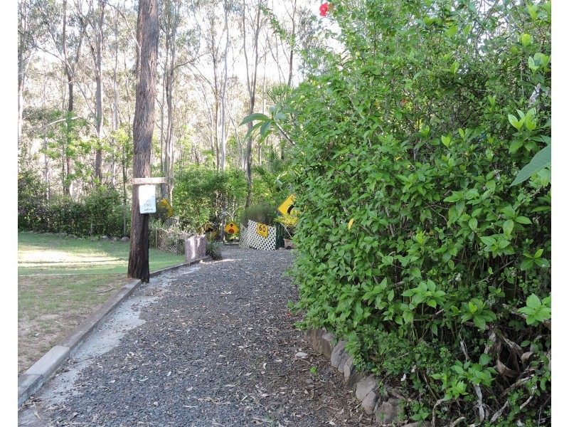 63 Scarvell Place, Kooralbyn QLD 4285