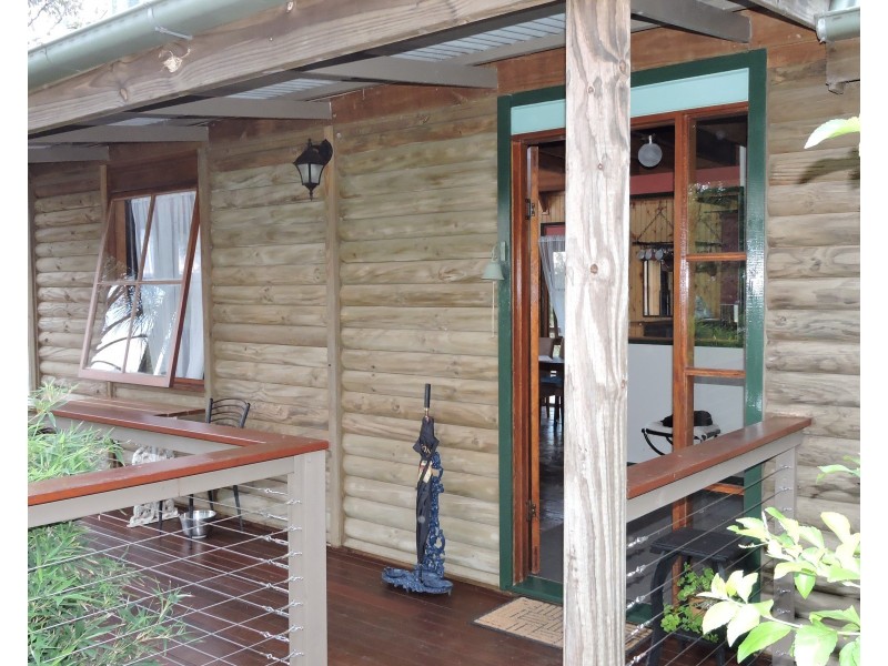 35-41 White Place, Kooralbyn QLD 4285