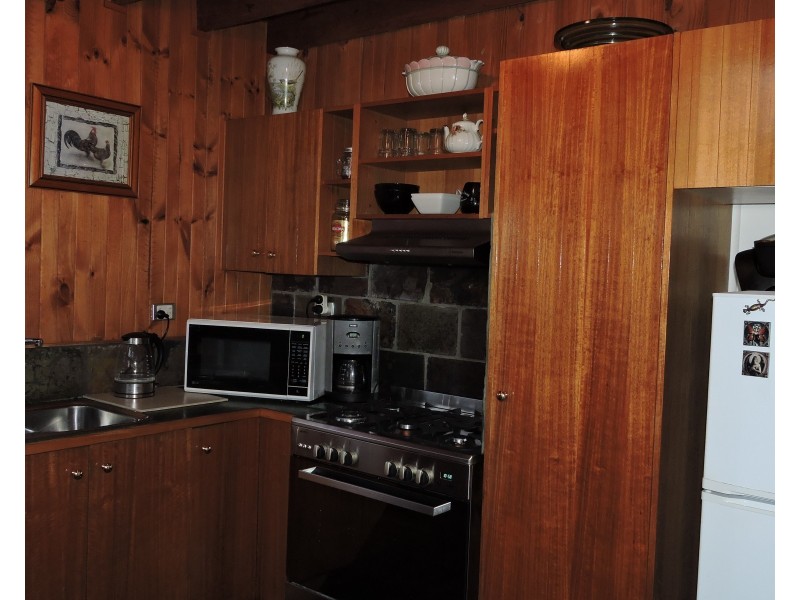 35-41 White Place, Kooralbyn QLD 4285