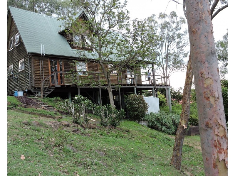 35-41 White Place, Kooralbyn QLD 4285