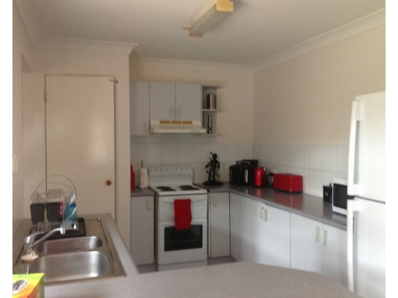 125 Lamberth Road, Regents Park QLD 4118