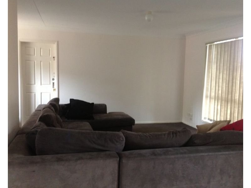 125 Lamberth Road, Regents Park QLD 4118