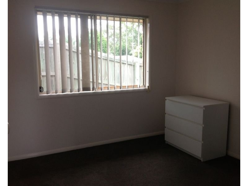 125 Lamberth Road, Regents Park QLD 4118