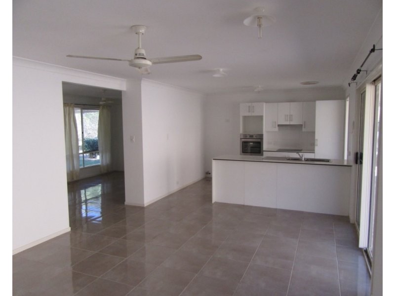 Kooralbyn QLD 4285