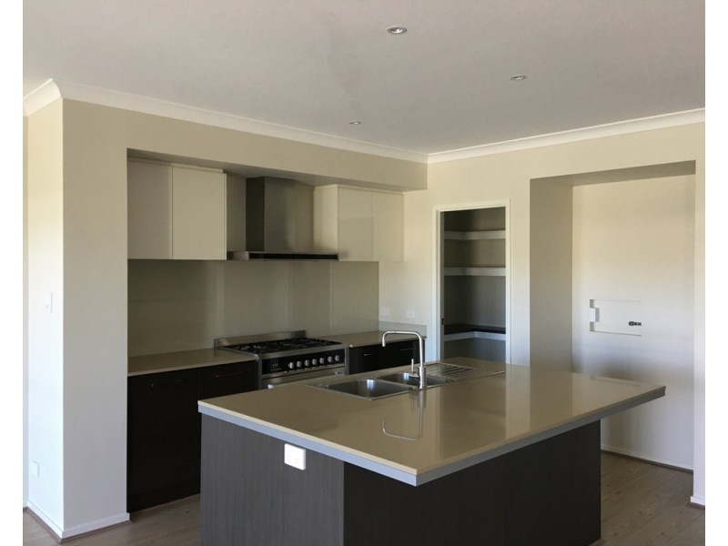 23 Summerview Avenue, Yarrabilba QLD 4207
