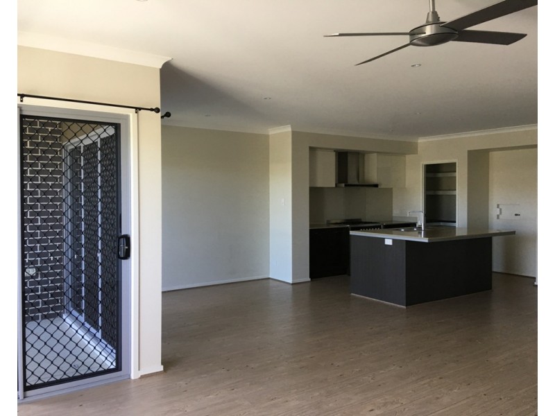 23 Summerview Avenue, Yarrabilba QLD 4207