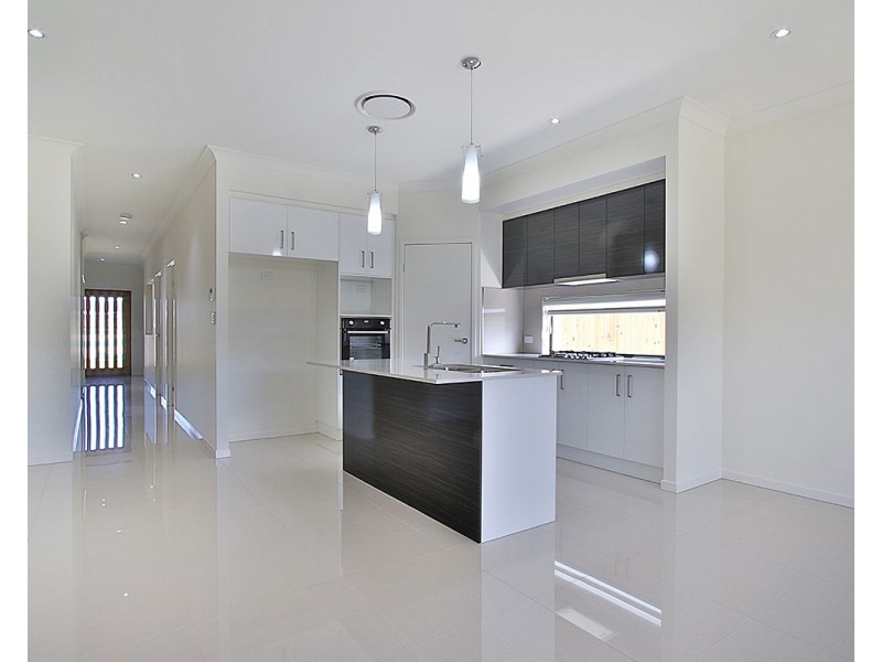 4 Tappen Street, Yarrabilba QLD 4207