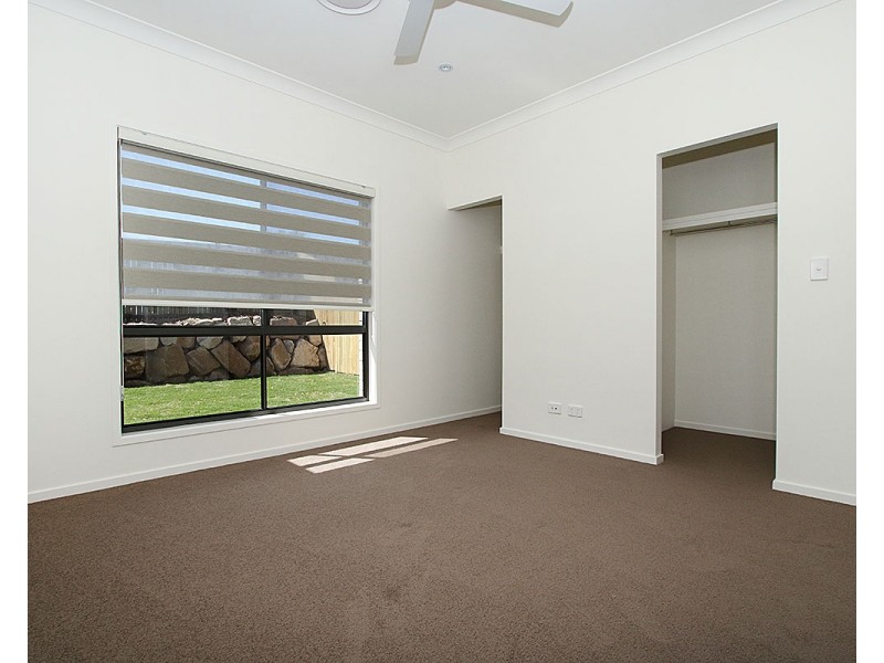 4 Tappen Street, Yarrabilba QLD 4207