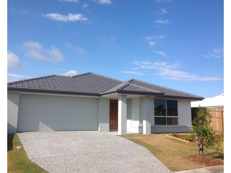 70 Summerview Avenue, Yarrabilba QLD 4207