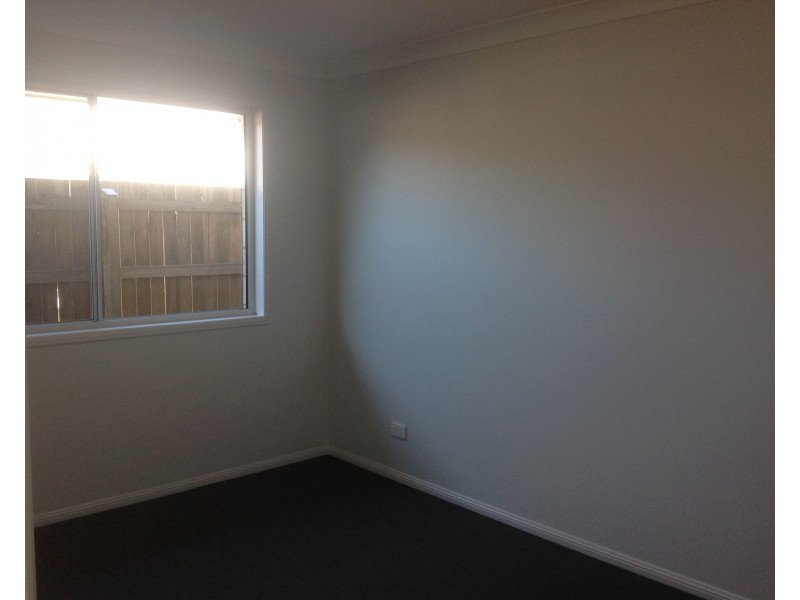 70 Summerview Avenue, Yarrabilba QLD 4207