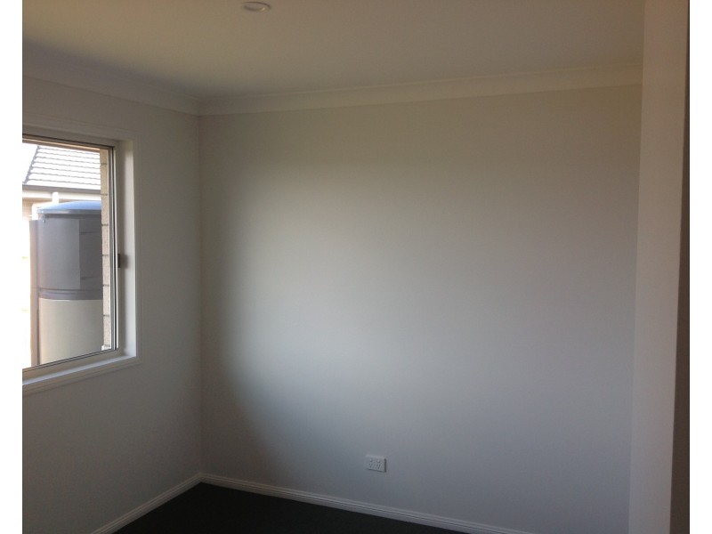 70 Summerview Avenue, Yarrabilba QLD 4207