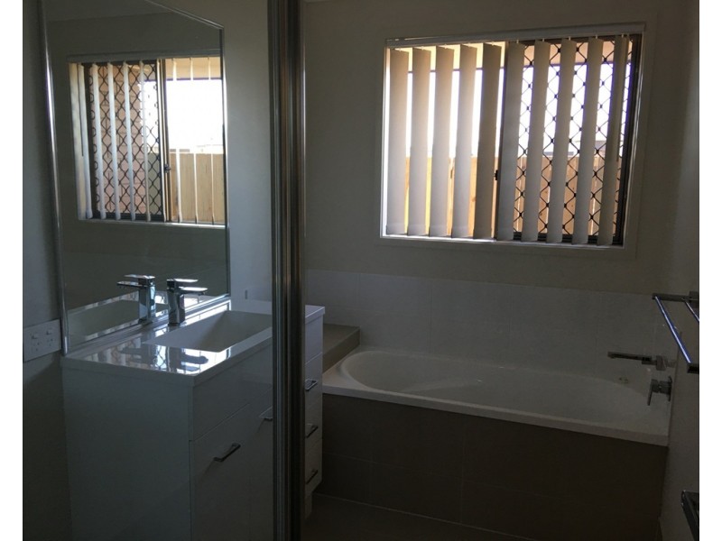 20 Tasker Street, Yarrabilba QLD 4207