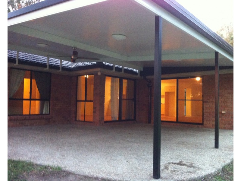 38 Buena Vista Drive, Logan Village QLD 4207