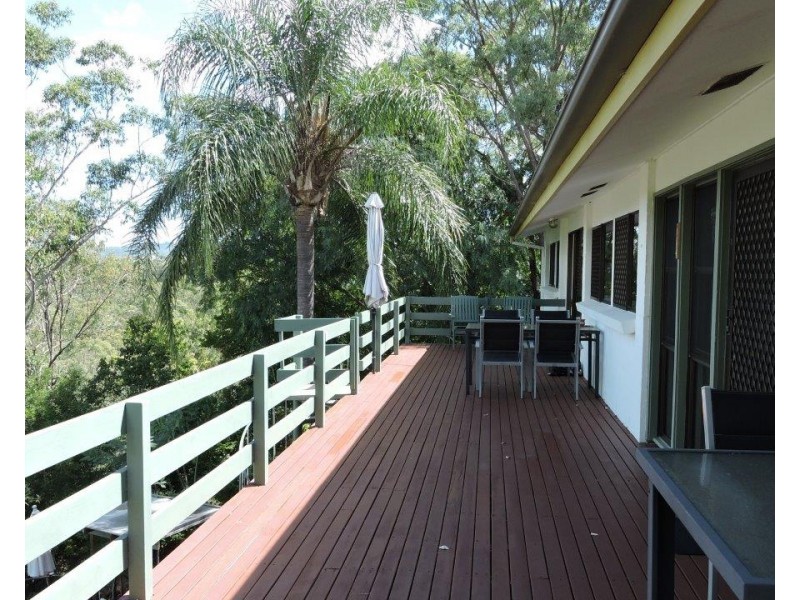 162-166 Boomerang Drive, Kooralbyn QLD 4285