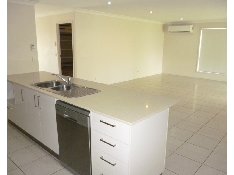 4 Wesleyn Court, Logan Village QLD 4207