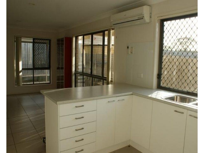 1/38 Blossom Street, Pimpama QLD 4209