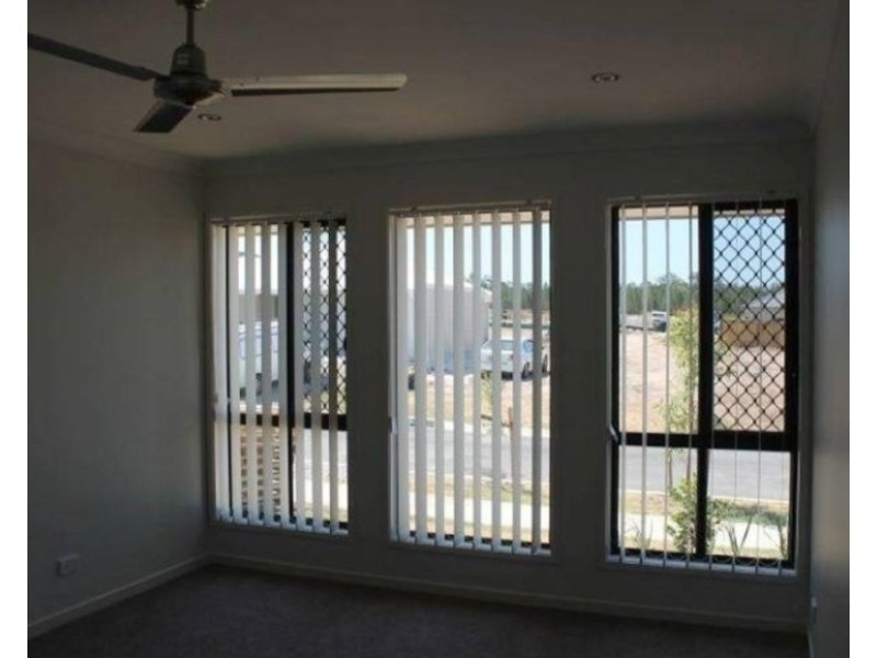 25 Treeline Circuit, Yarrabilba QLD 4207