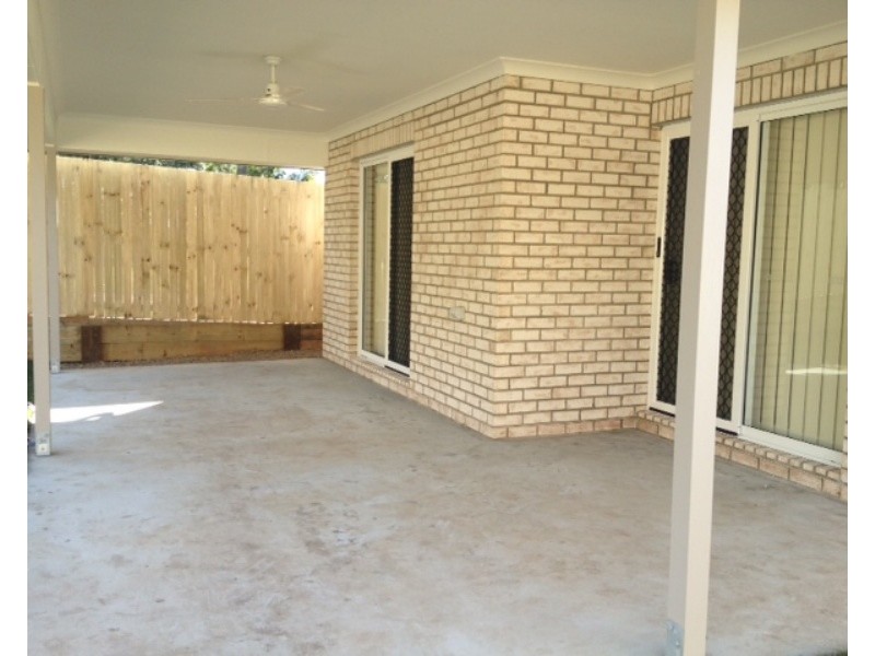 27 Sunstone Court, Logan Reserve QLD 4133