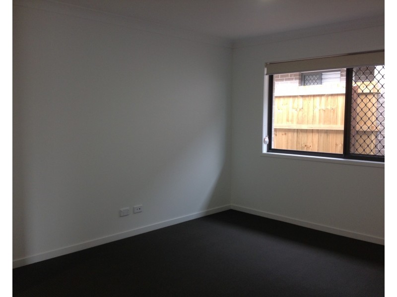 233 Darlington Drive, Yarrabilba QLD 4207