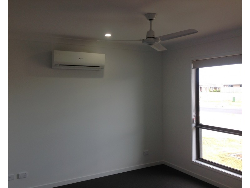 233 Darlington Drive, Yarrabilba QLD 4207